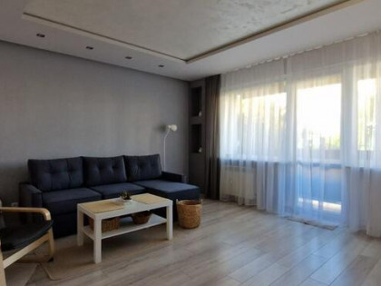 2 pokoje po remoncie z balkonem,Bracka 35, Centrum