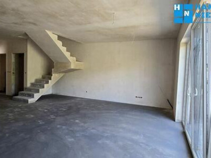 Piastów, segment, salon o pow. 38m2, 4 sypialnie, poddasze, garaż