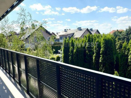 Od zachodu | Taras 25 m2 wokół mieszkania | 0 prowizji