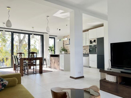 122 m2| 5 Pokoi| Ogród 70 m²| Taras 40 m²| 2xMP