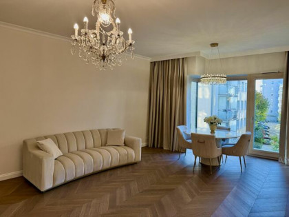 Niecała Nowy apartament 3-pokojowy 100 m² z tarasem 19 m²  przy Ogrodzie Saskim