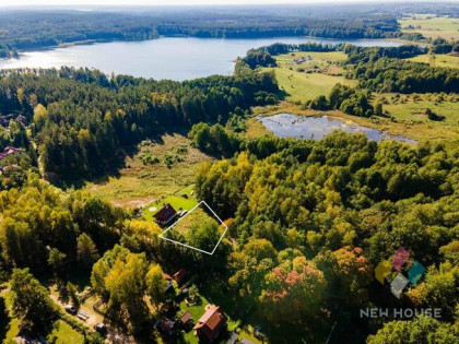 Wyjątkowe miejsce pod dom – lasy, jeziora i natura, Zapurdka