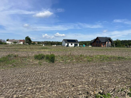Działka budowlana Karczów gm. Dąbrowa, Grobla