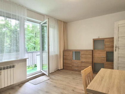 M5 (64) z ogrodem RADOGOSZCZ Zachód ul. 11 Listopada, 2300