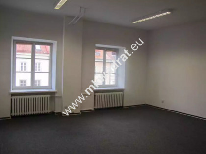 Nowy Świat 94 m2 - kancelaria. notariat, biuro