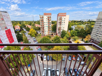 35 m² | duży balkon | 8. piętro | Dokerska | dostępne od zaraz