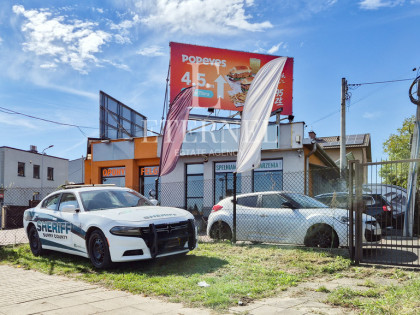 Wolnostojący pawilon handlowo-usługowo-produkcyjny 334 m2