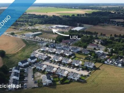 WYJĄTKOWY DOM W ZABUDOWIE BLIŹNIACZEJ W POBIEDZISKACH – TWÓJ GOTOWY NA NOWY ROZDZIAŁ!