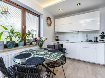 Komfortowe 3 pokoje 54,2 m2 - balkon, garaż,  komórka lokatorska