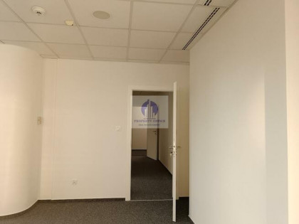 Lokal użytkowy Warszawa Śródmieście, al. 3 Maja