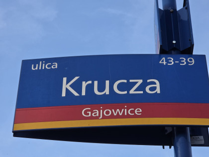 Krucza 78 Wrocław – SEVEN POINTS: Autonomiczny Monolit Biznesowy 65m²Krucza 78 [Złoty Róg]