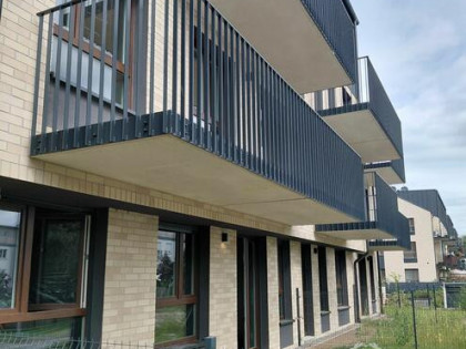 Piękne mieszk/2pok/balkon/ogrzewanie miejskie/zielona okolica/dobra komunikacja