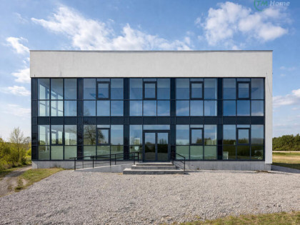 Budynek prod.-handl. z biurami | 1240 m²