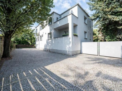 Willa modernistyczna na Starym Grunwaldzie