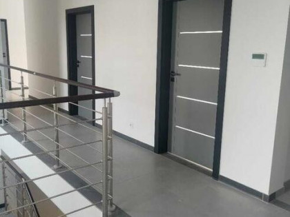 Gotowe biuro 81-135 m2 klimatyzacja wysoki standard parking