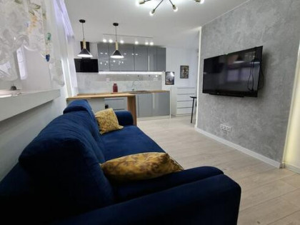 ​Na sprzedaż: Nowoczesna, wykończona kawalerka 26 m² | Lubin
