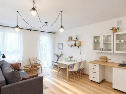 2 pokoje, balkon,parking - Stacyjna 41A, Romanówka