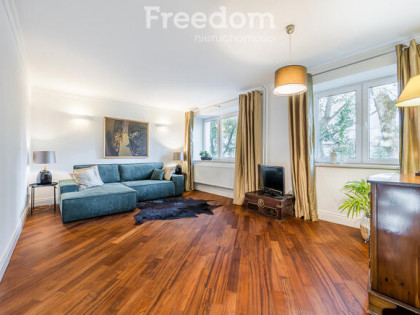 Wygodny, przestronny i klimatyczny apartament