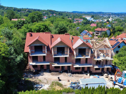 3 pokojowe z ogródkiem - Wieliczka Centrum - nowe