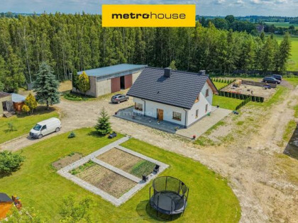 Dom z 2025 roku 16 ha ziemi i rozbudowane zaplecze