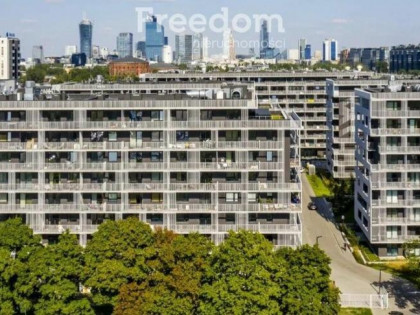 Warszawa, Wola, apartament na 16 piętrze