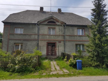 Sprzedam dom 460 m² – Jugów, ul. Główna 58