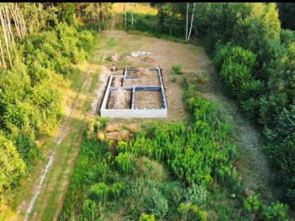 Sprzedam rozpoczętą budowę domu ,Belno 1249m2 Gm Zagnańsk