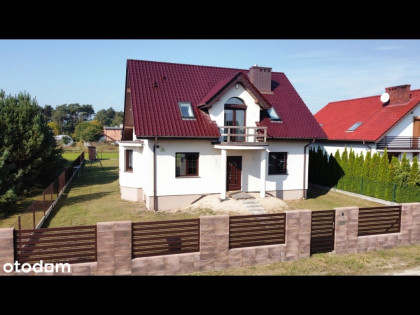 Nowy Dom blisko plaży w Ślesinie