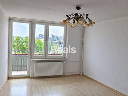 3 pokoje, kuchnia, duży balkon. Rondo Wiatraczna