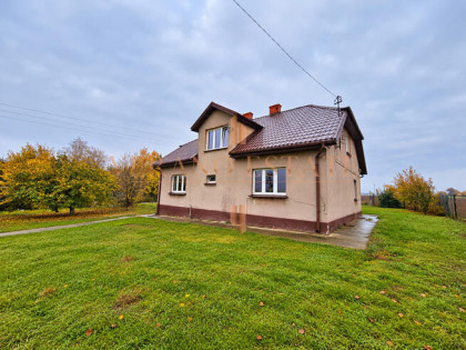 Dom 120m² z potencjałem i dużą działką – Dąbrowa