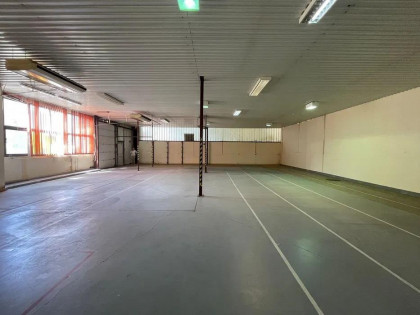 Lokal Warszawa Bielany, Placówka