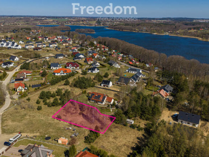 Działka 300 m od jeziora | MPZP | media w drodze