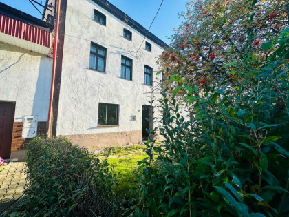 Dom Borów ul. Konstytucji 3 Maja