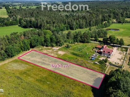 Działka z prawem do zabudowy koło Piecek