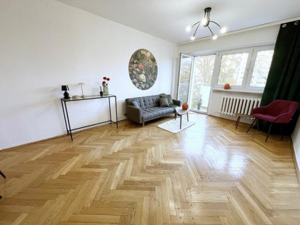 FUNKCJONALNE 2 POKOJE | BALKON | ODDZIELNA KUCHNIA | ZIELEŃ