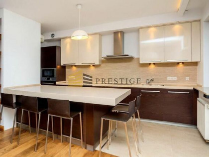 Przestronny apartament na Starym Mokotowie