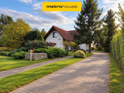 Dom 155 m² + budynek usługowy 130 m²  Bystre