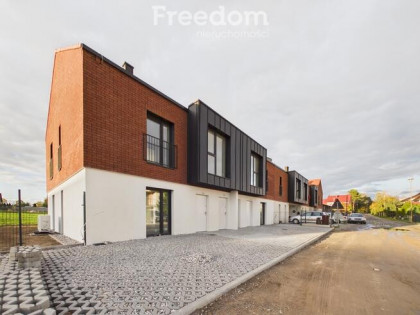 3 pokoje z balkonem | 64,10 m² | strych 33 m²