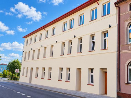 centrum| otwarta przestrzeń lub mieszkanie z pokojami
