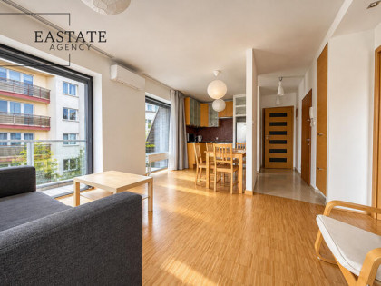 ul. Włodarzewska 51E/ Parking/ Park Szczęśliwicki