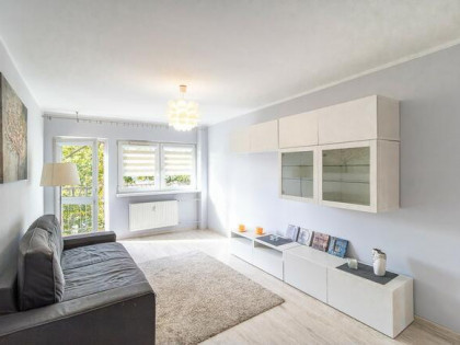 Lutomierska | 2 pokoje po remoncie z balkonem