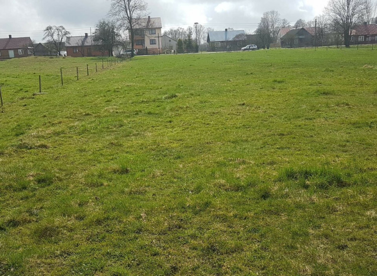 Pięknie położona, budowlana działka,w malowniczej miejscowości Wiski