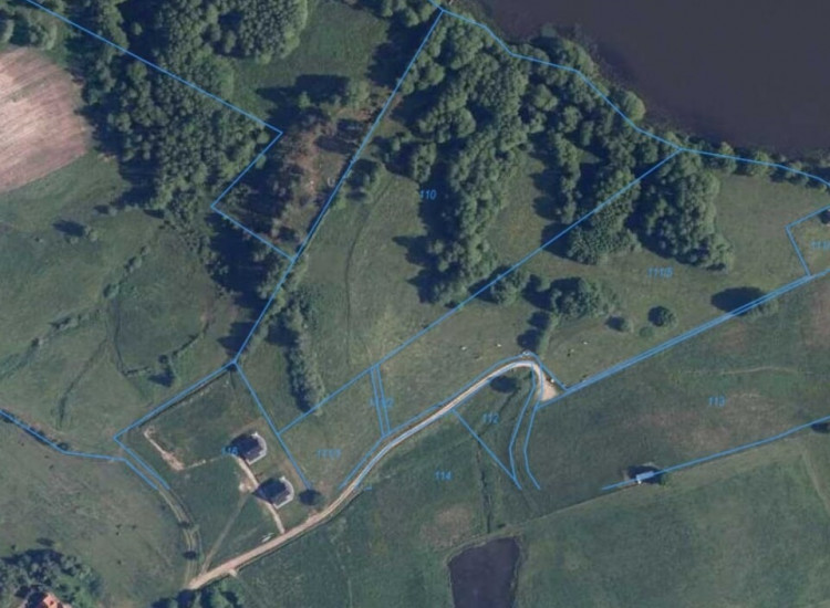 DZIALKA Z LINIĄ BRZEGOWĄ JEZIORA KASZUBY Jamno