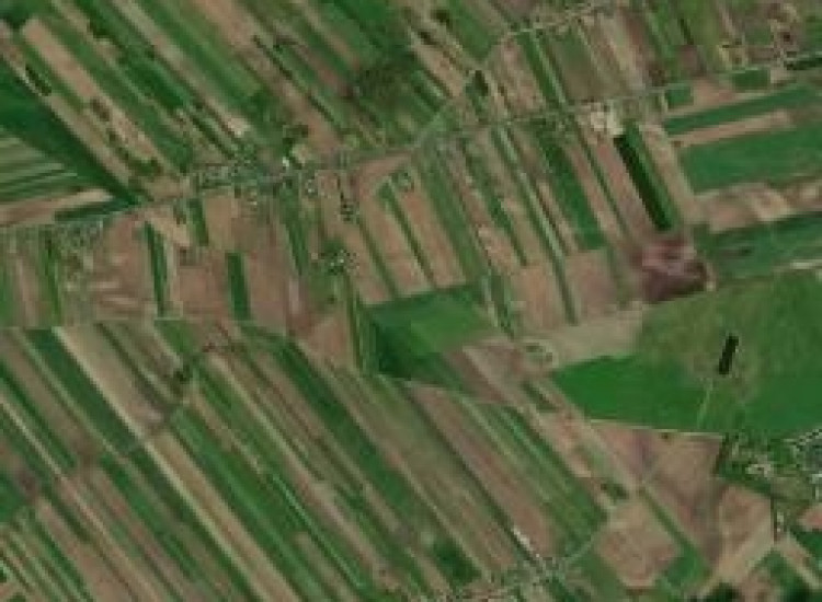 Dzialka w gminie Zwolen Strykowice Podleśne