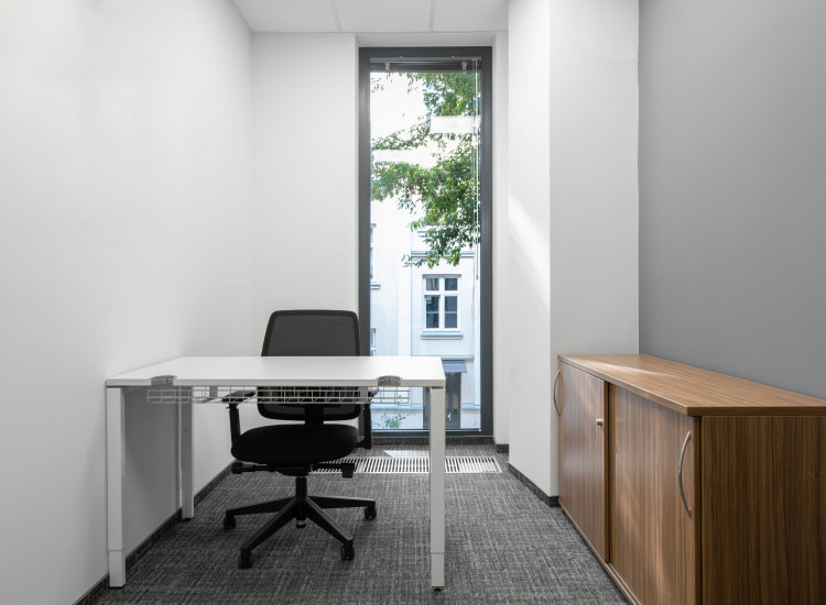 Biura 2 przestrzeni do pracy - Regus Solec Warszawa