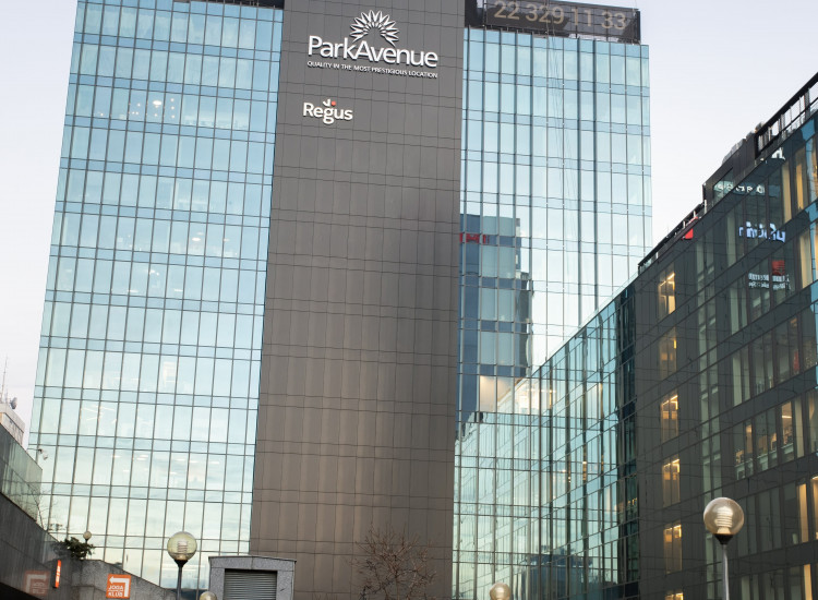 Biura 1 przestrzeni do pracy - Regus Park Avenue Warszawa