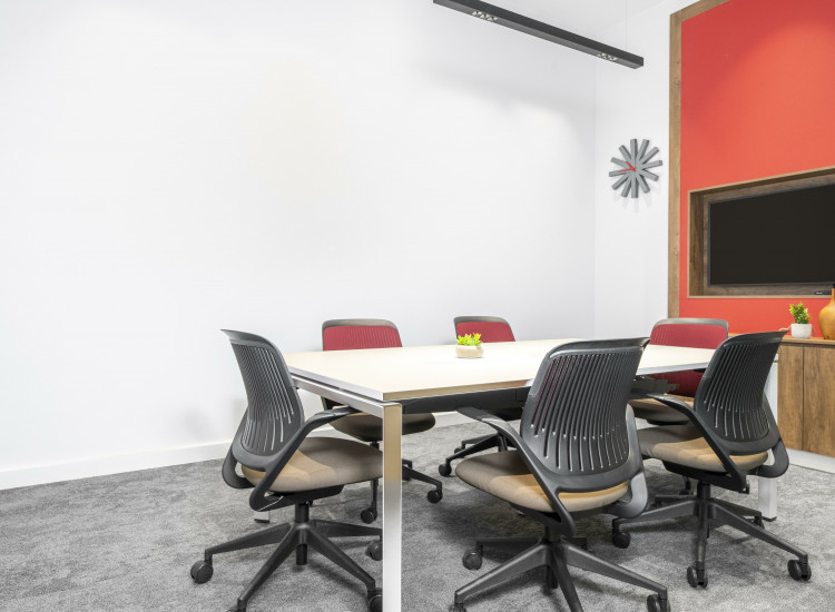 Biura 2 przestrzeni do pracy - Regus Sheraton Plaza Warszawa