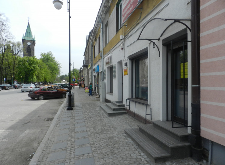 Loklal wynajmę  w najlepszej lokalizacji  miasto Końskie Końskie