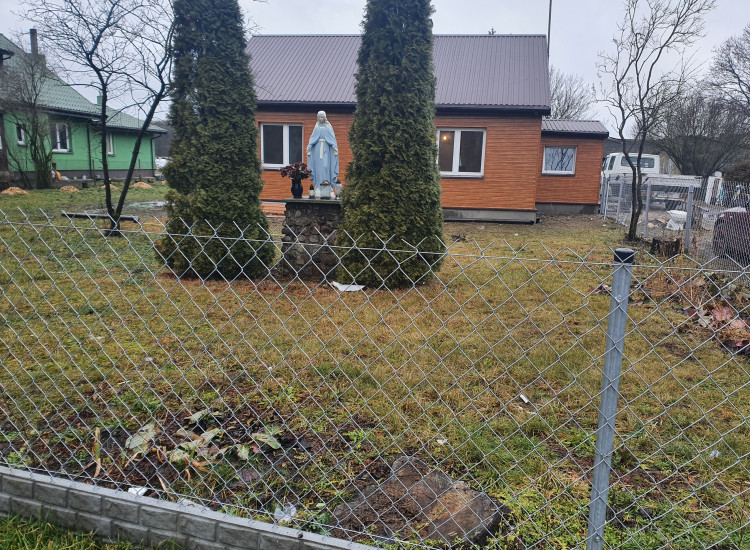 Sprzedam siedlisko 4000 m2,dom 70 m2 Szczeglacin gmina Korczew ,powiat siedlecki. Szczeglacin
