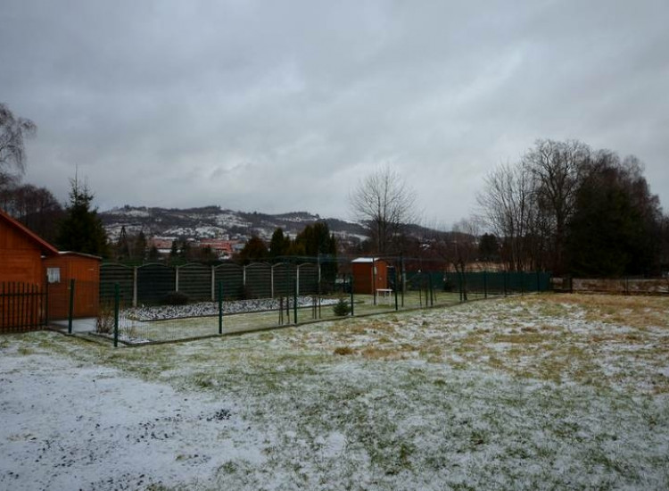 Dom w Jeżowie Sudeckim na dużej działce Jelenia Góra
